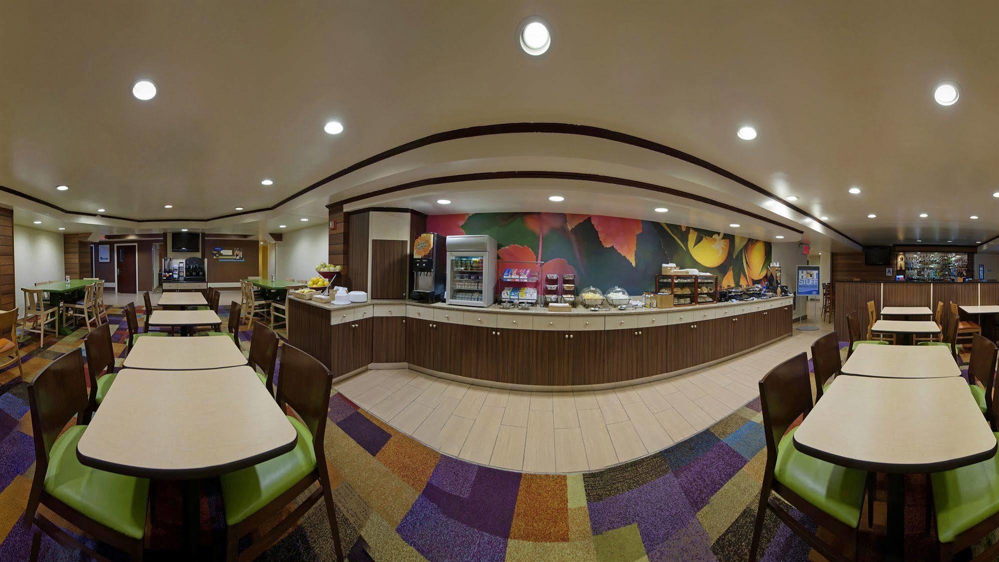 Hotel Fairfield By Marriott Jfk Airport Nova York